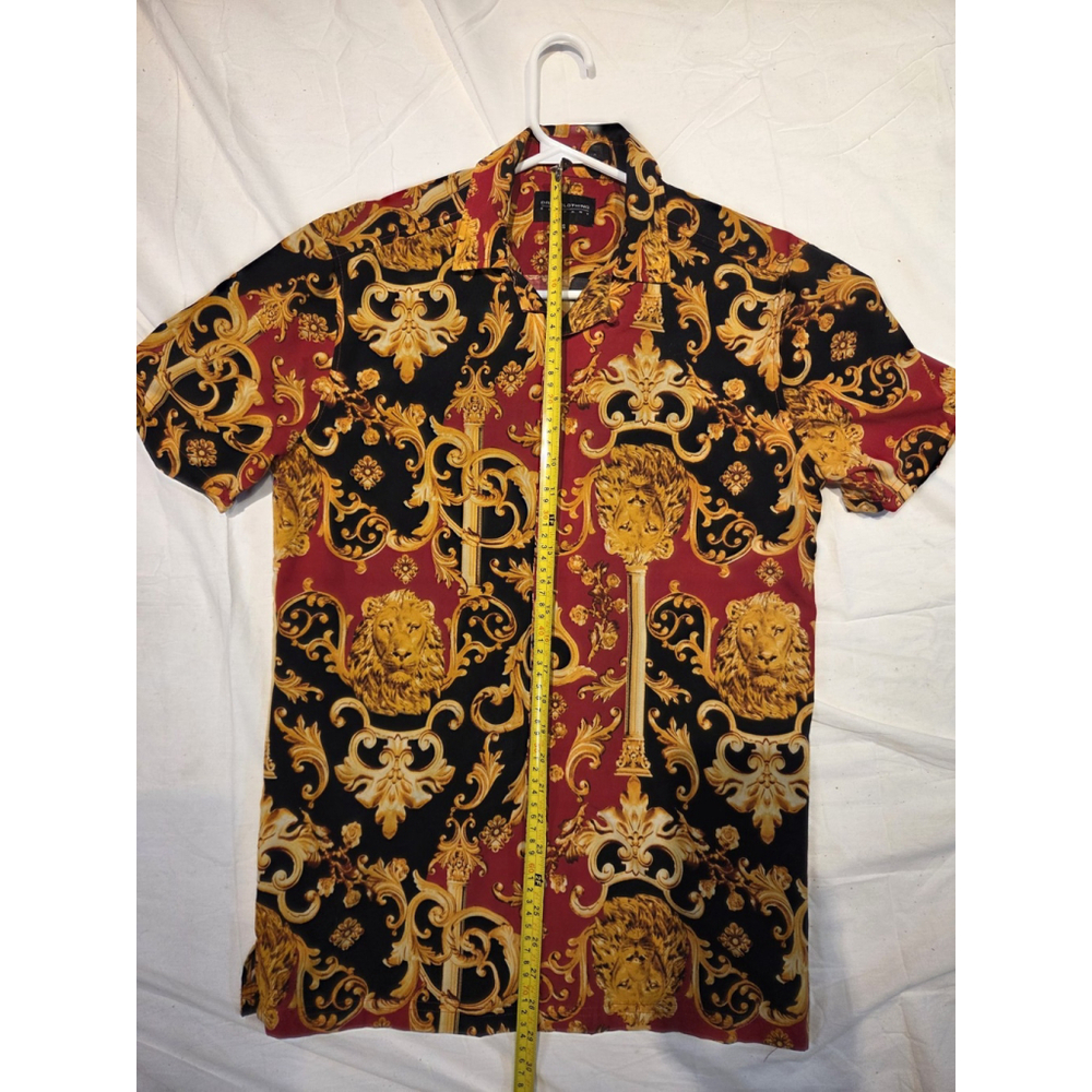 Drill Clothing Company Shirt Size Small Red and Black Gold Scepter Lion - Picture 4 of 7